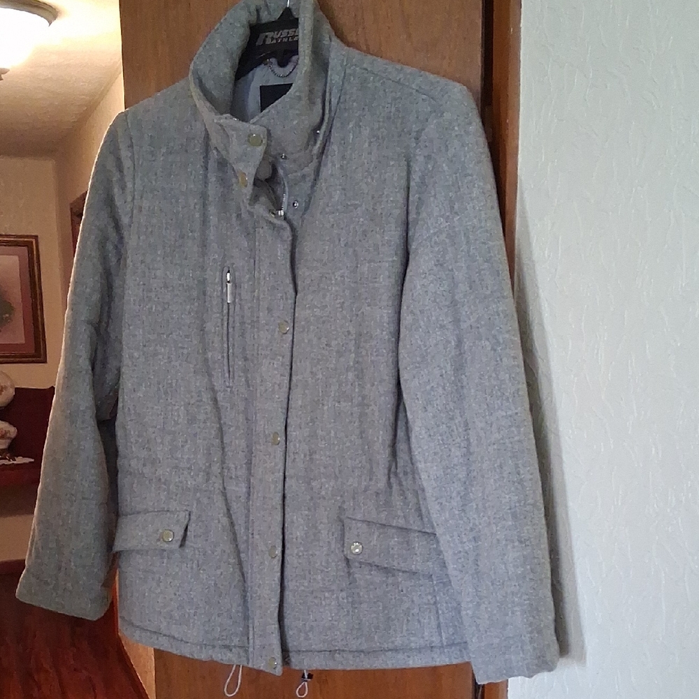 Talbots Women's Heather Gray Jacket.  Hood Not Included.  Size M.  Length 28'